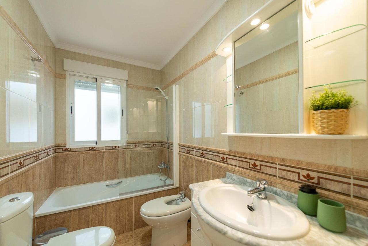 Apartament Exclusivo Piso Granada, Parking Privado Opcional Grenada