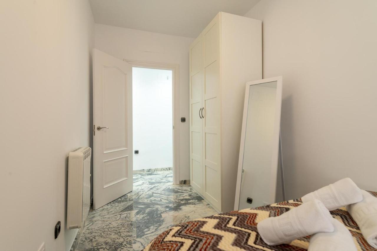 Exclusivo Piso Granada, Parking Privado Opcional Apartment